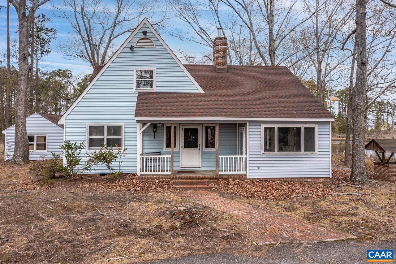 8880 Nelson Wood Ln - Photo 1
