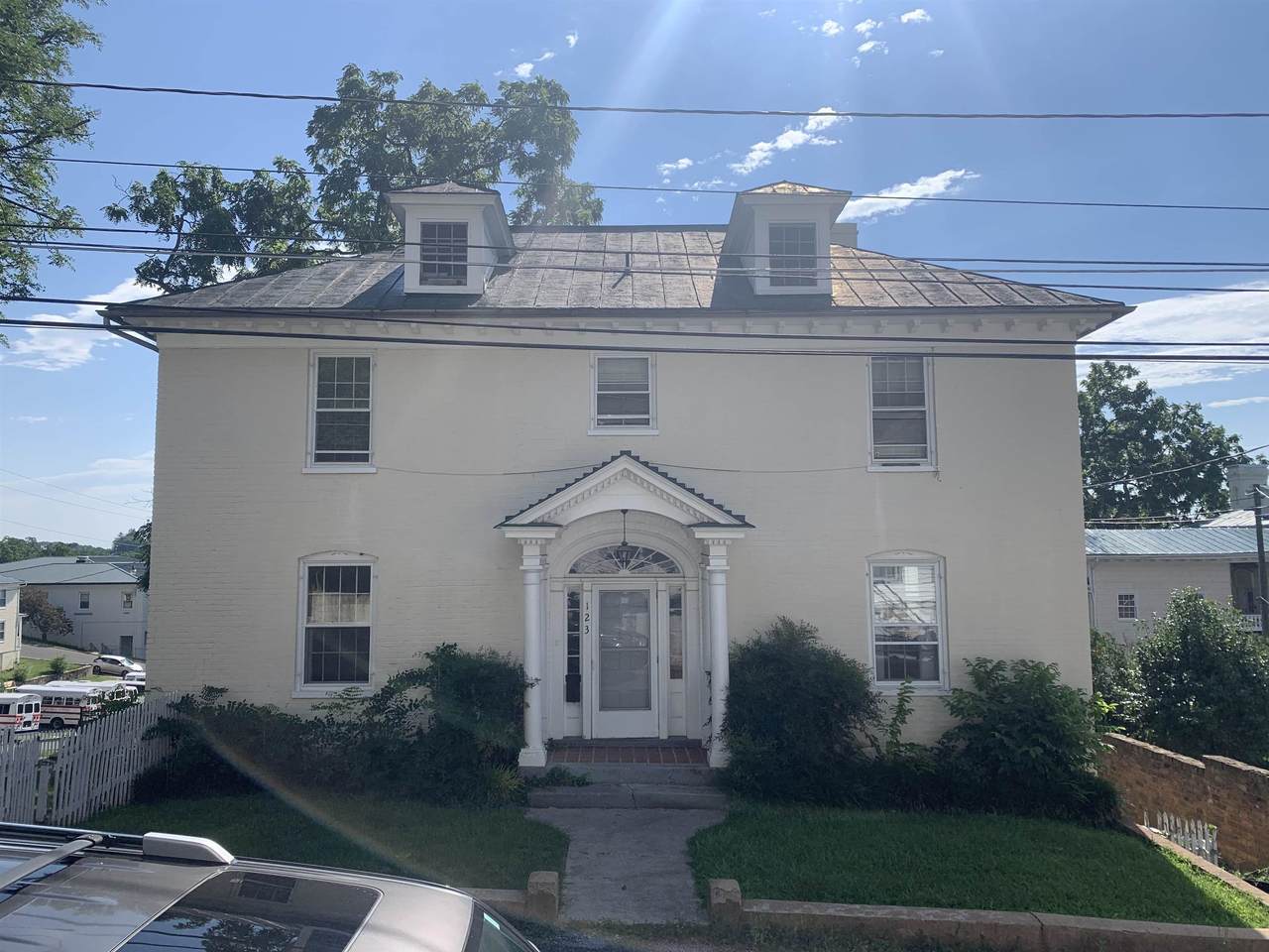 123 Madison St - Photo 1