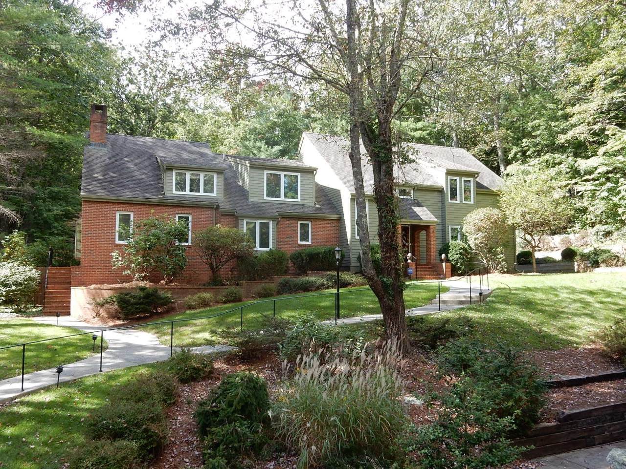124 Shadow Court Dr - Photo 1