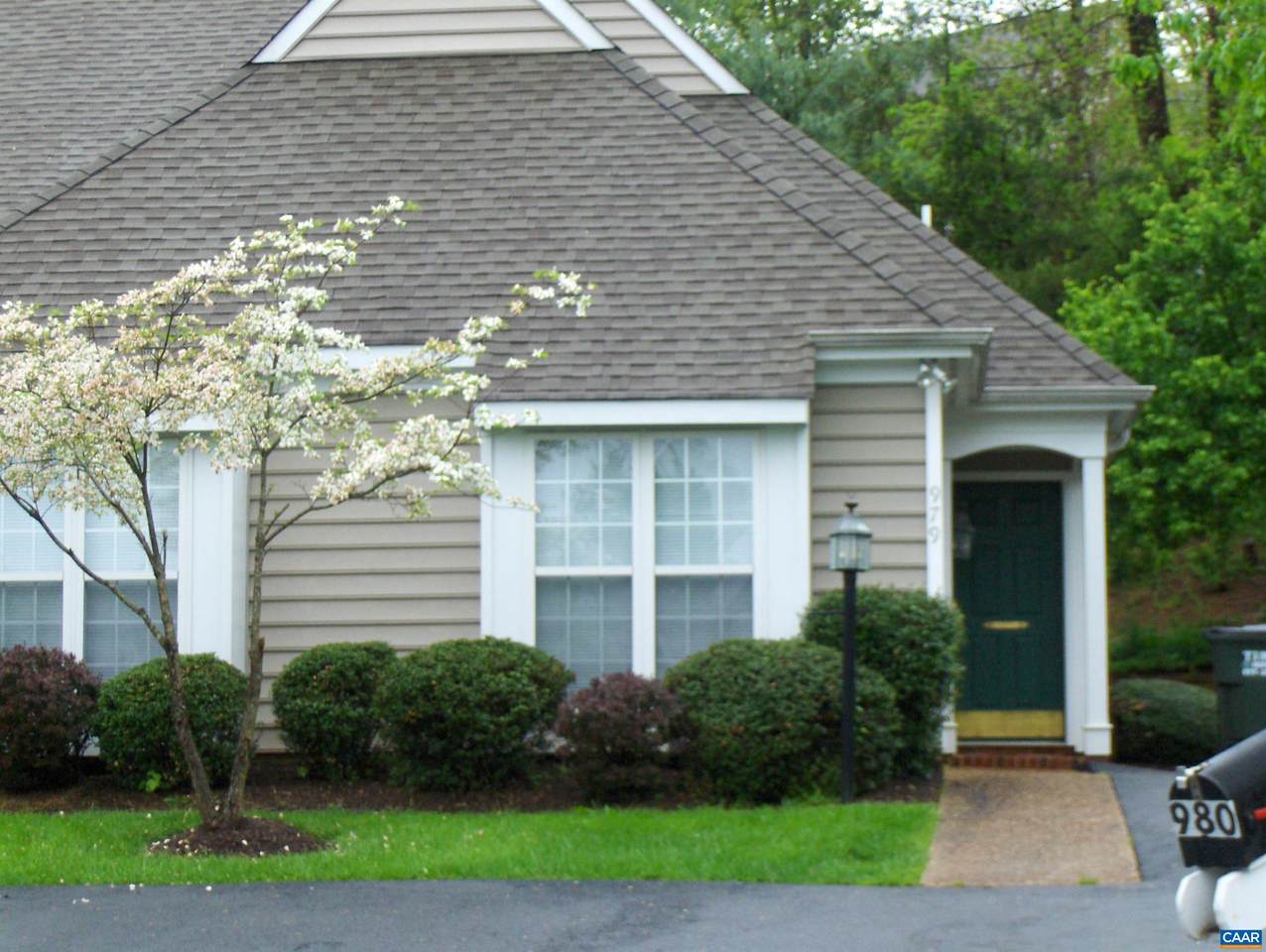 979 Devon Spring Ct - Photo 1