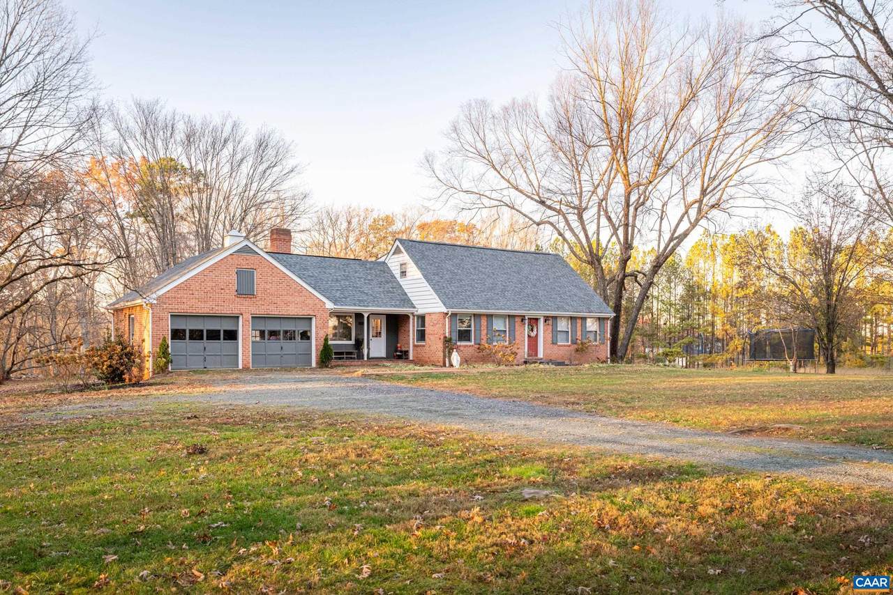 6336 Blenheim Rd - Photo 1