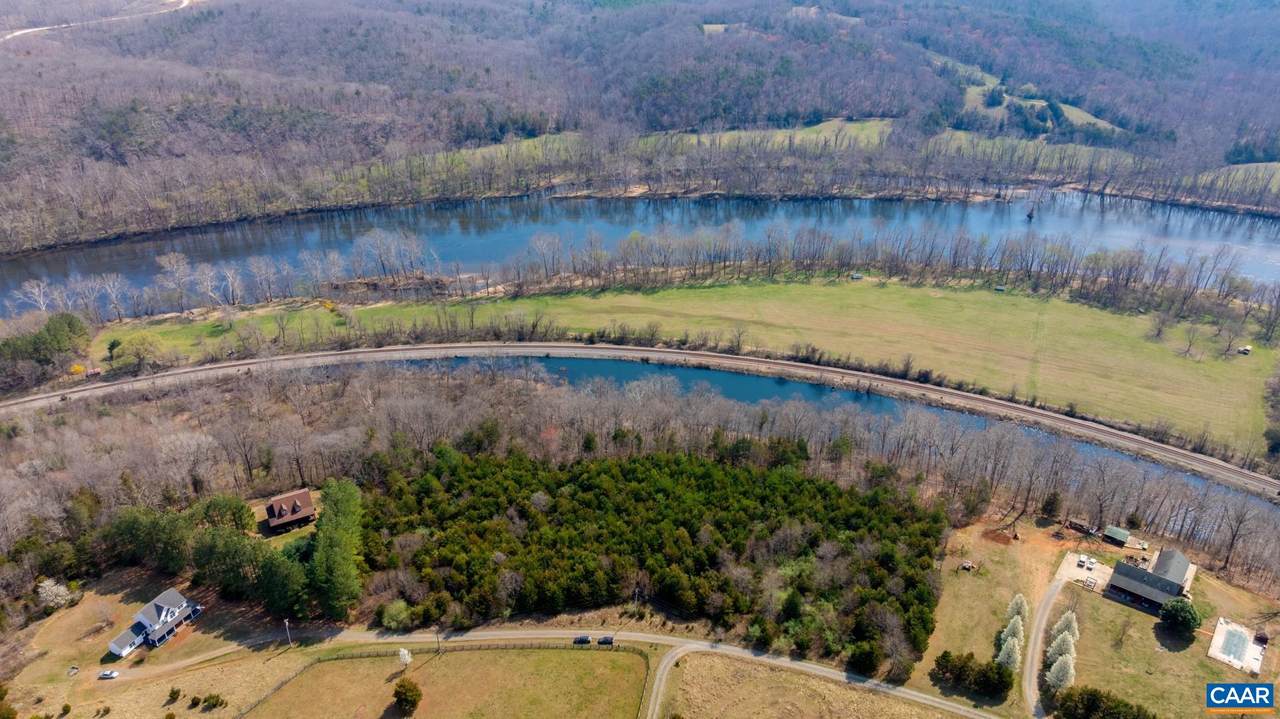 1280 Jones Overlook - Photo 1