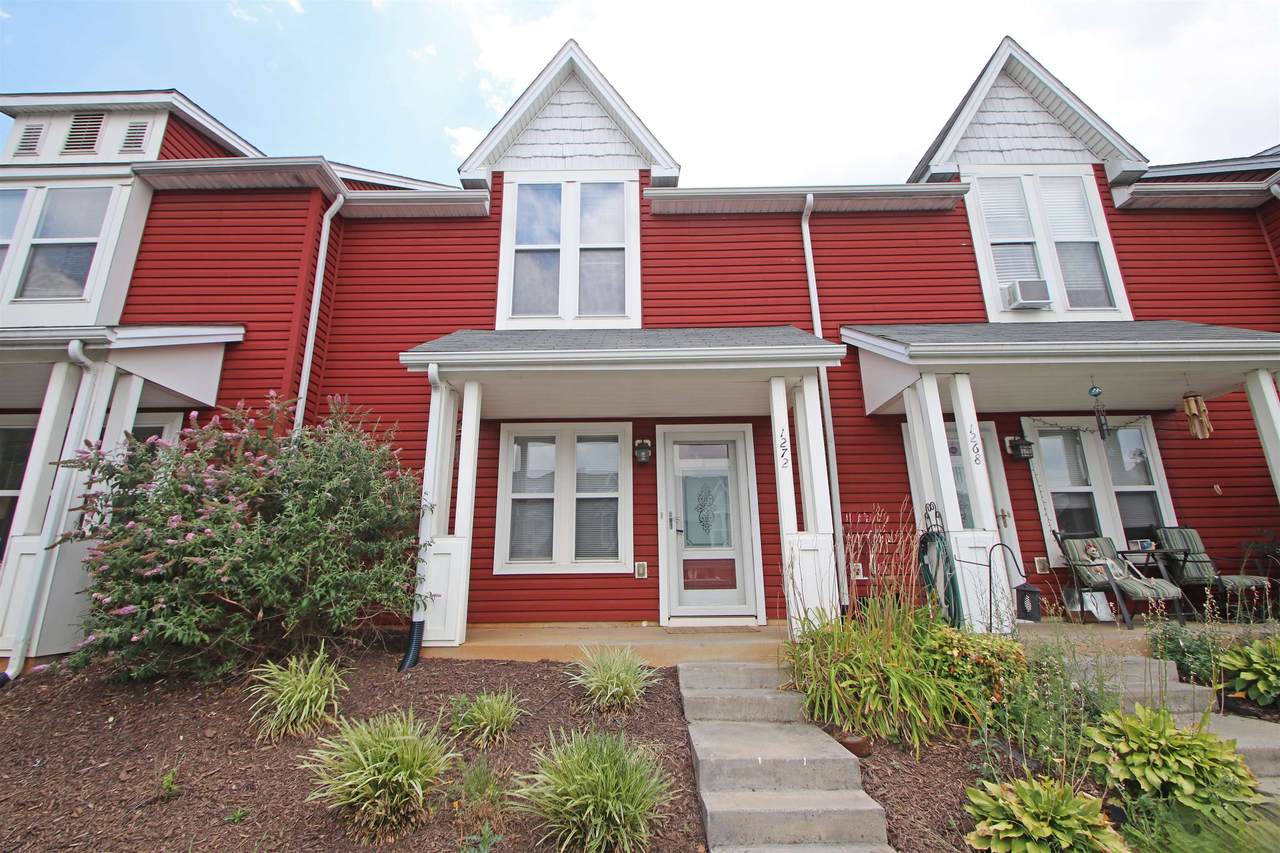 1272 Frost Pl - Photo 1
