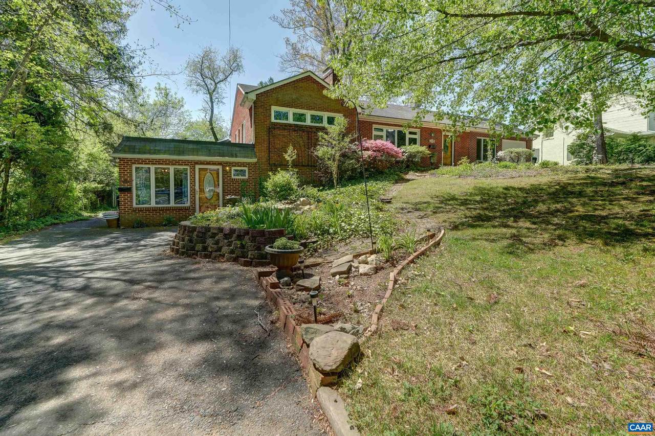 1514 Westwood Rd - Photo 1