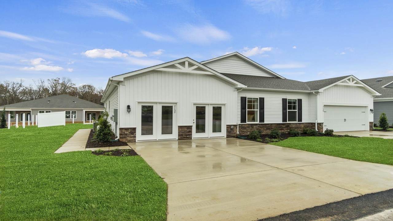 7 Florence Sarah Ln - Photo 1