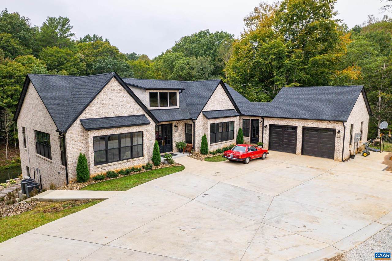 1543 Elon Rd - Photo 1