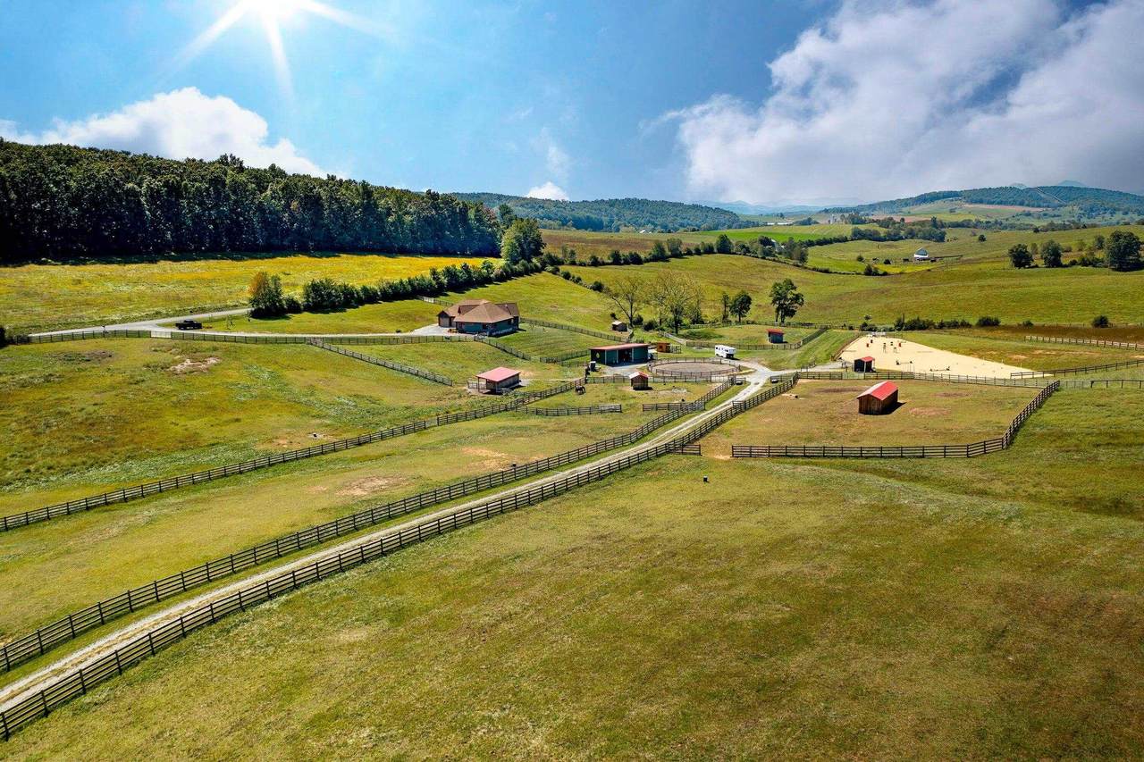 747 New Providence Rd - Photo 1