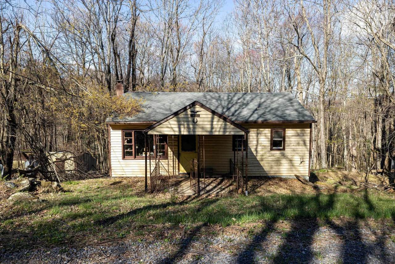 536 Circle Dr - Photo 1