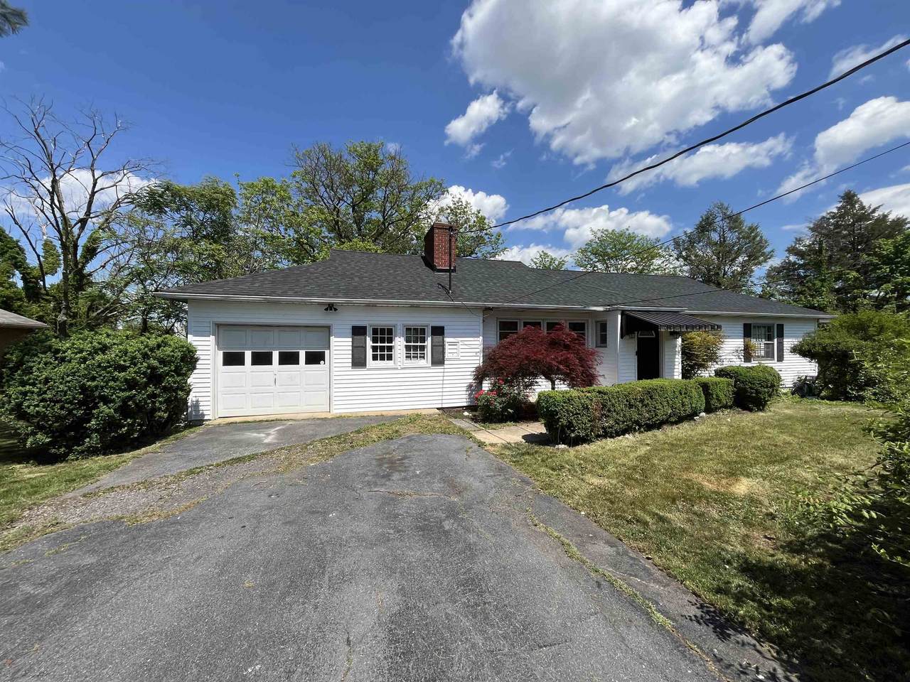 226 Orchard Ln - Photo 1