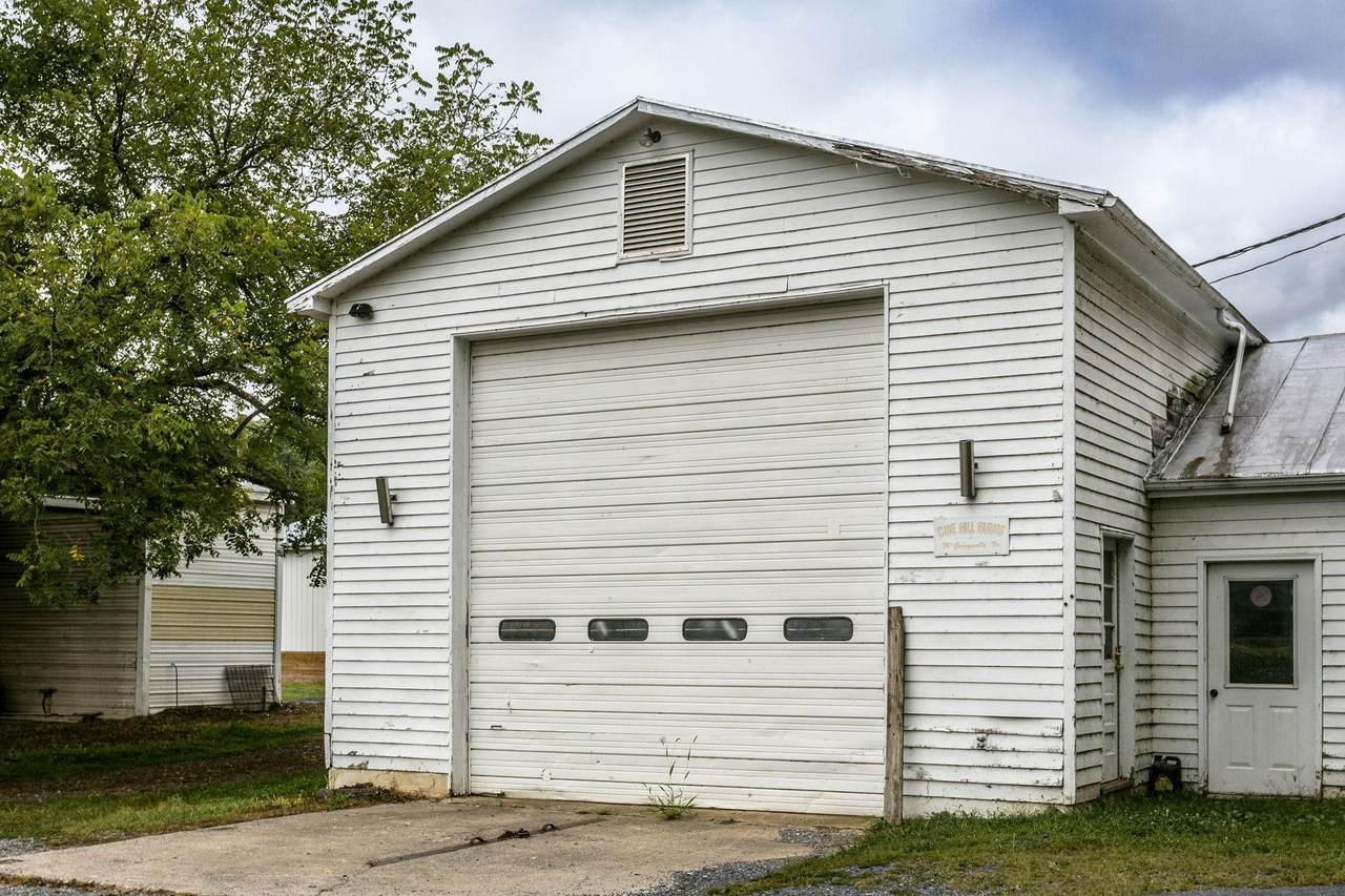 9875 Cave Hill Rd - Photo 1