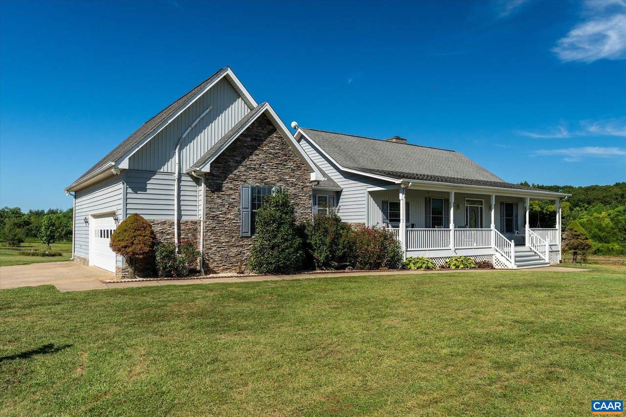 https://bt-photos.global.ssl.fastly.net/cville/1280_boomver_1_668488-2.jpg