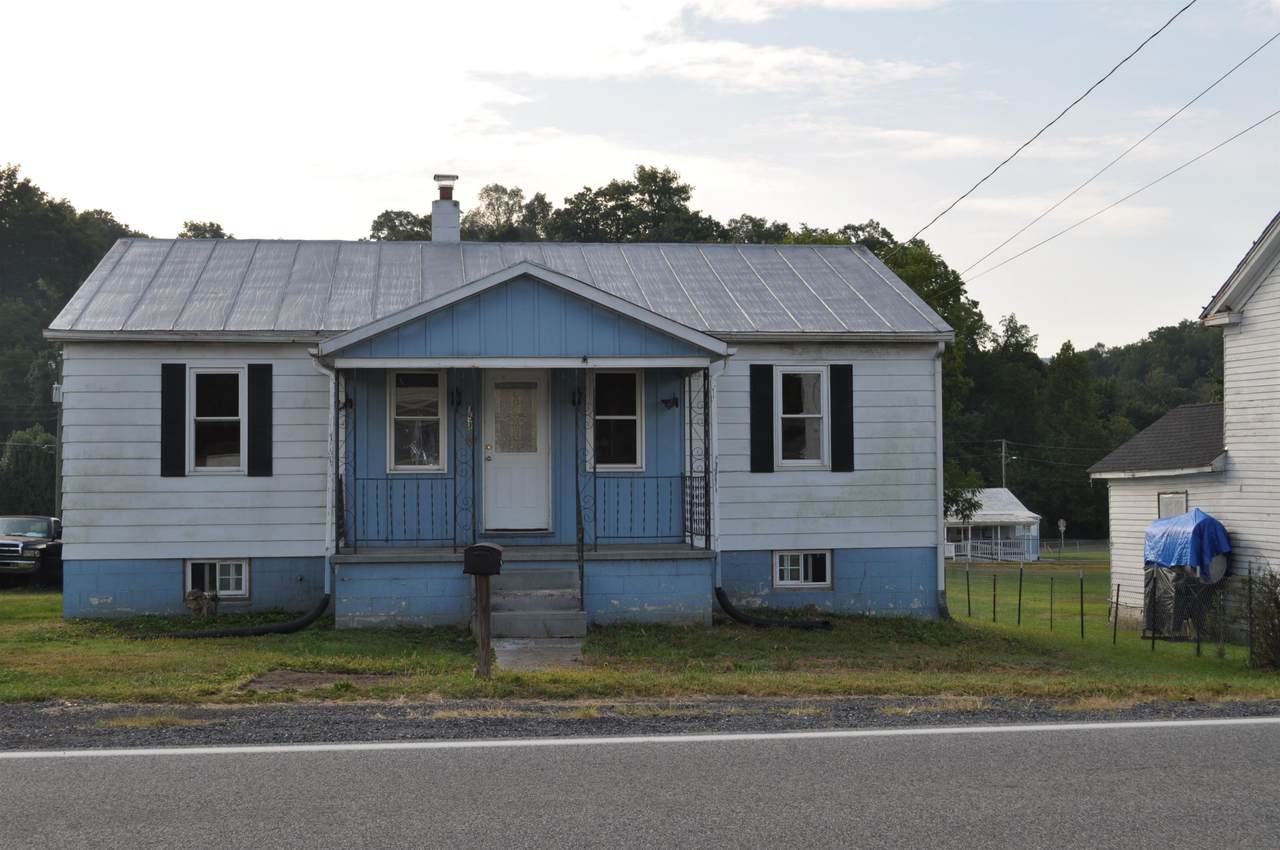 151 Craig St - Photo 1