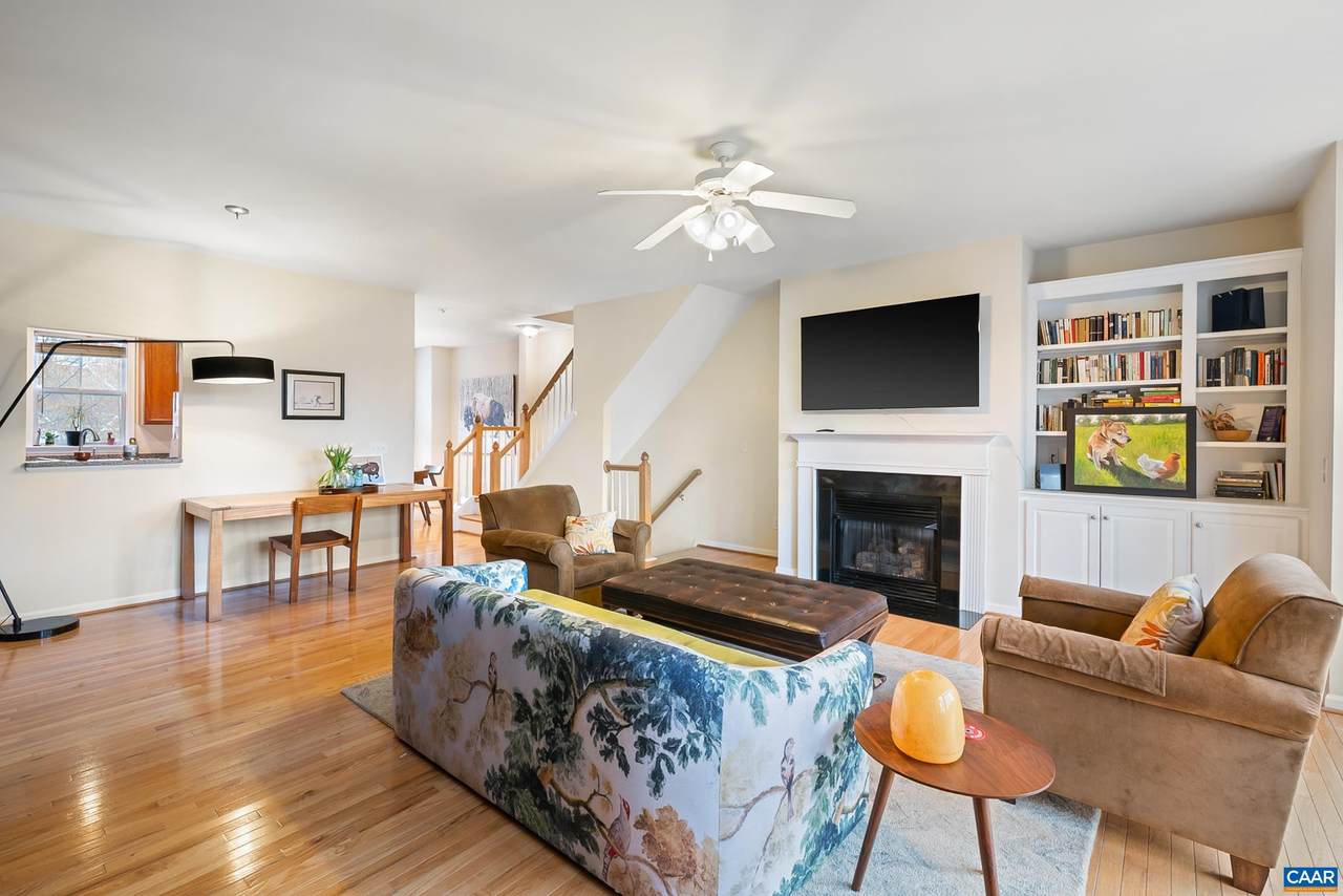 106 Melbourne Prk - Photo 1