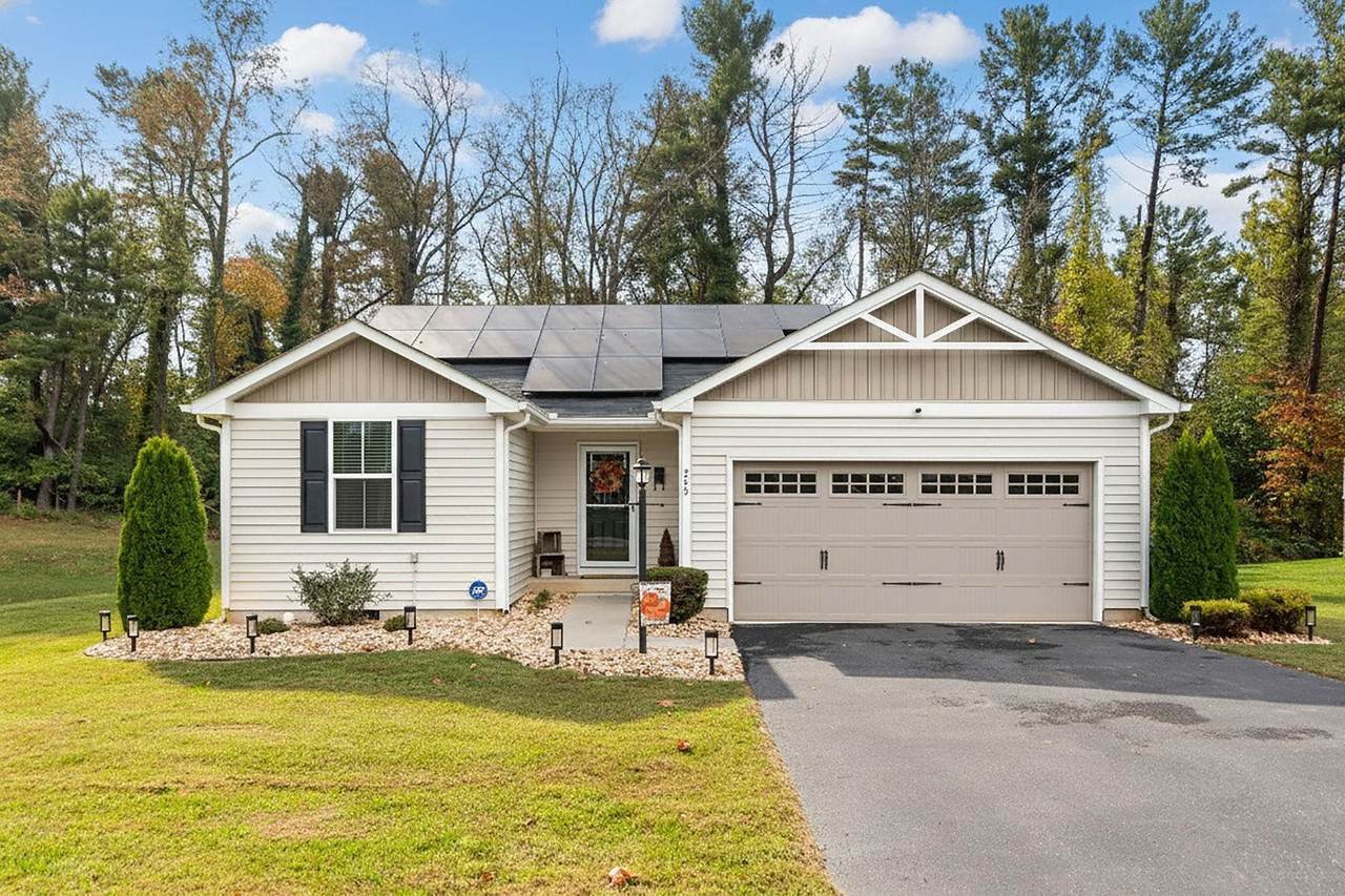 245 Claybrook Dr - Photo 1