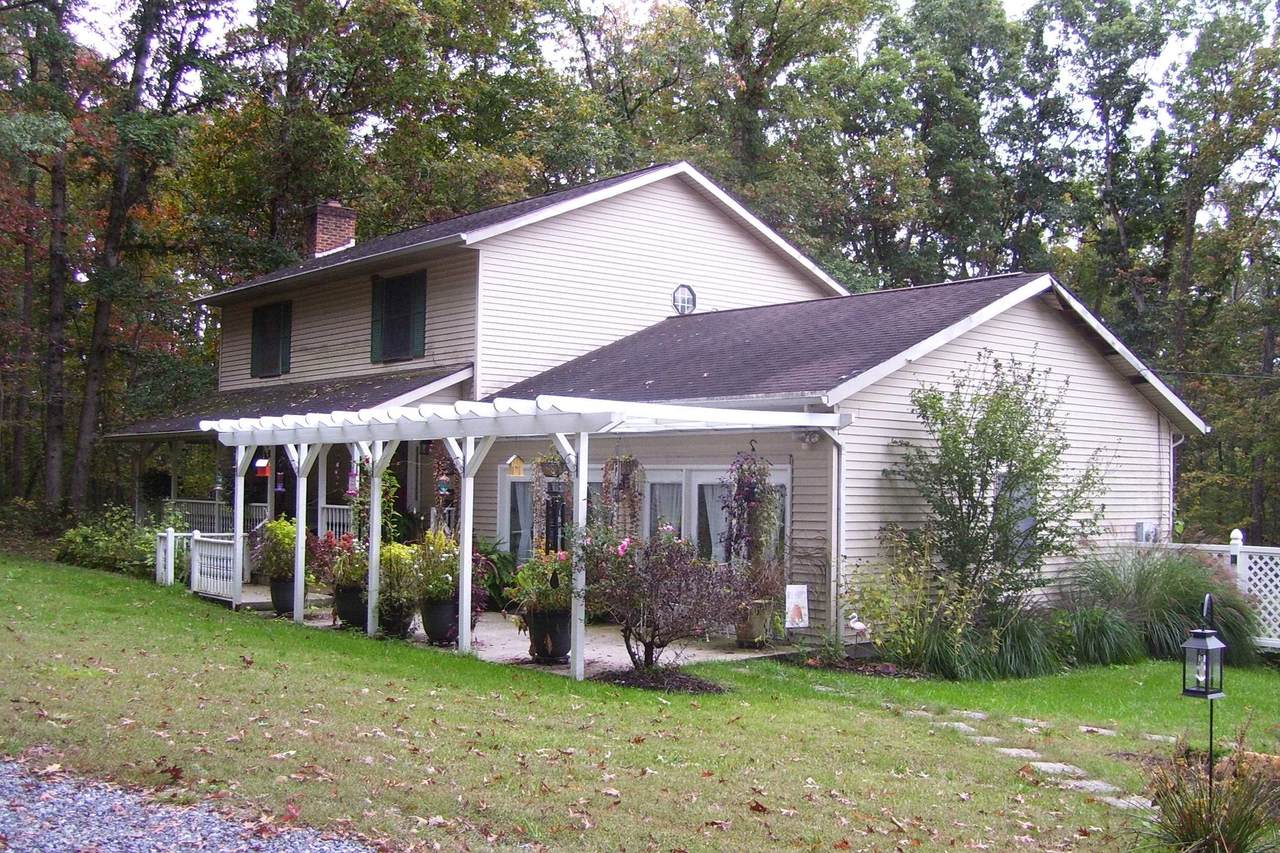 743 Comertown Rd - Photo 1