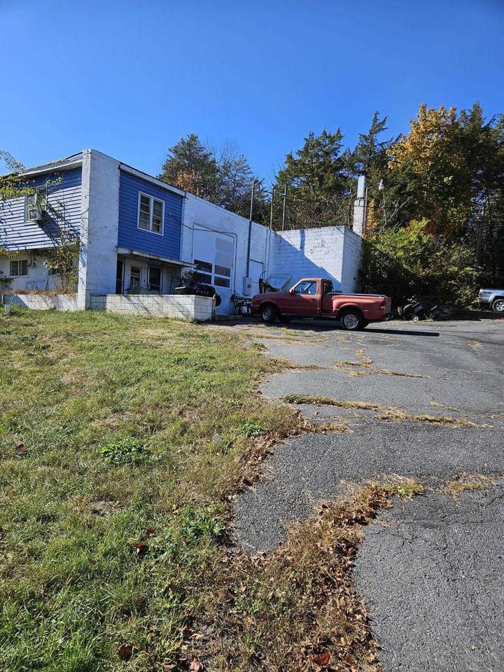 119 Pleasant Hill Rd - Photo 1