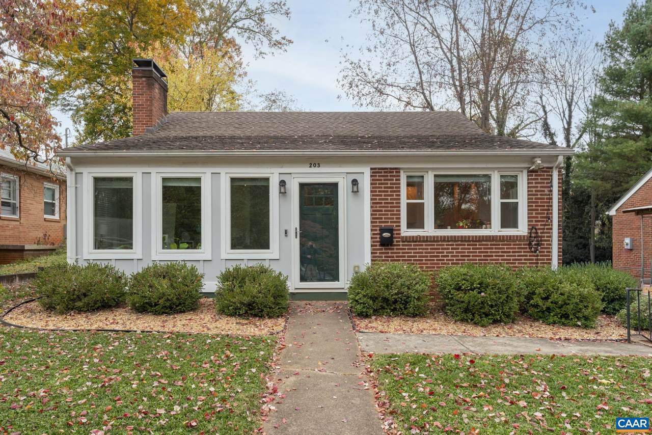 203 Raymond Ave - Photo 1