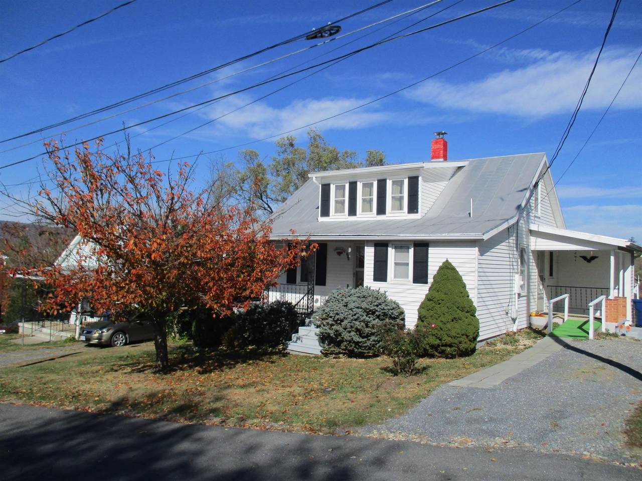 181 Bellevue St - Photo 1