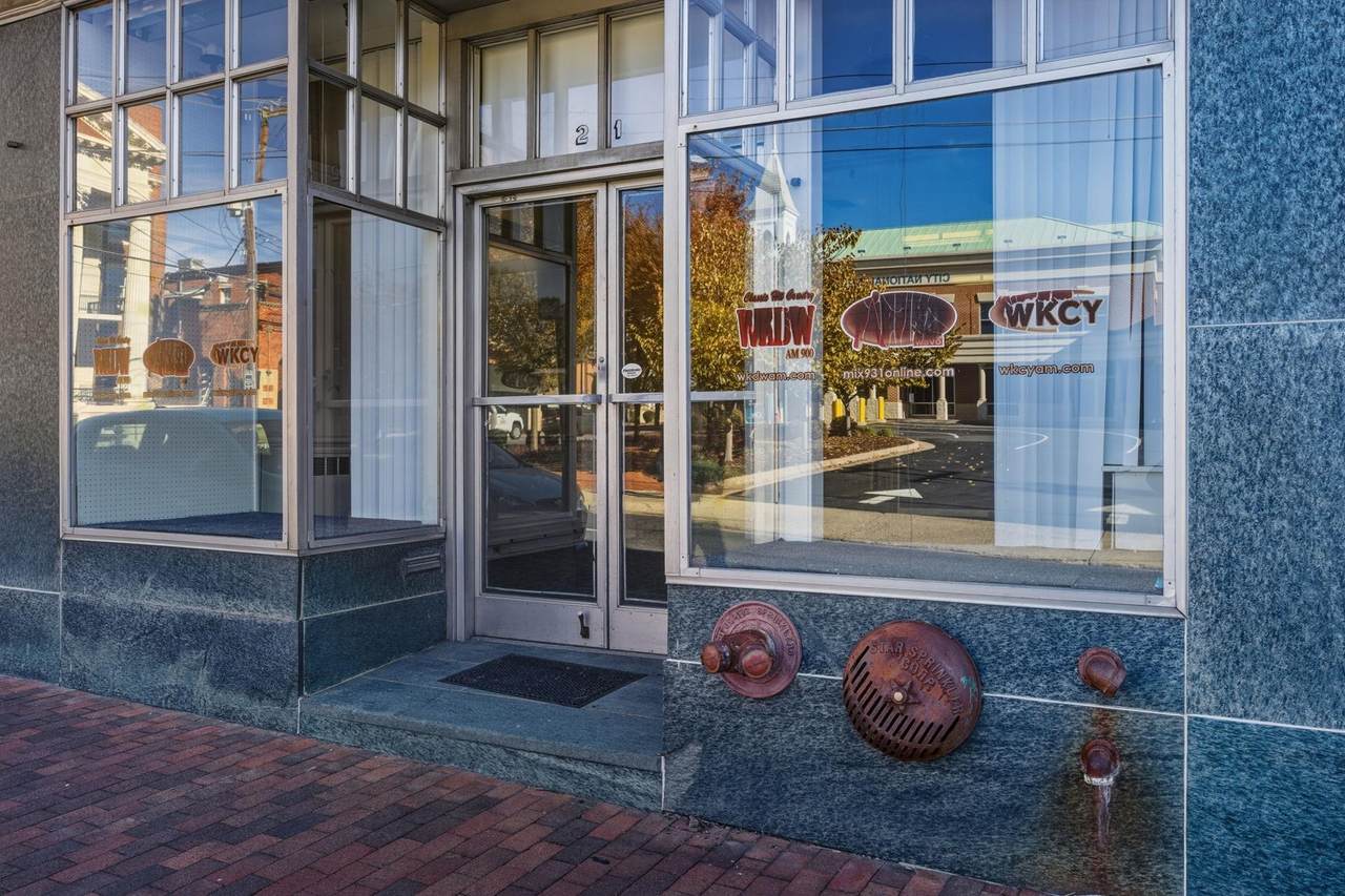 21 Central Ave - Photo 1