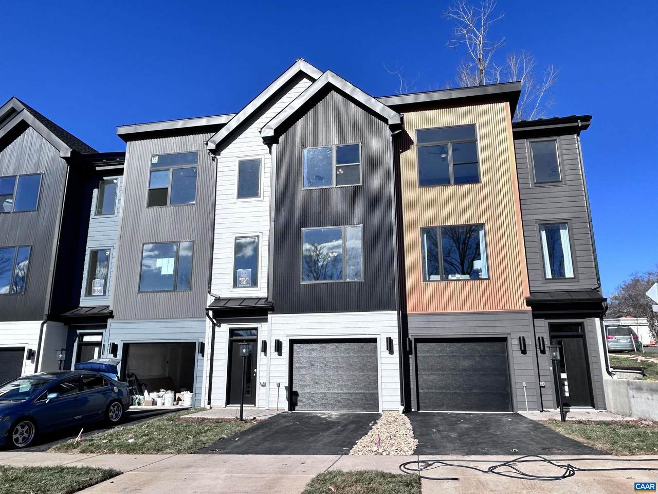 103 Keene Ct - Photo 1