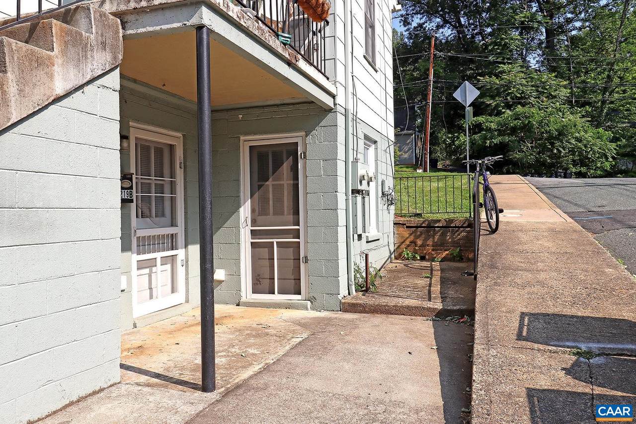 219 Shamrock Rd - Photo 1