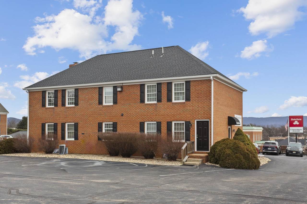 20 Stoneridge Dr - Photo 1