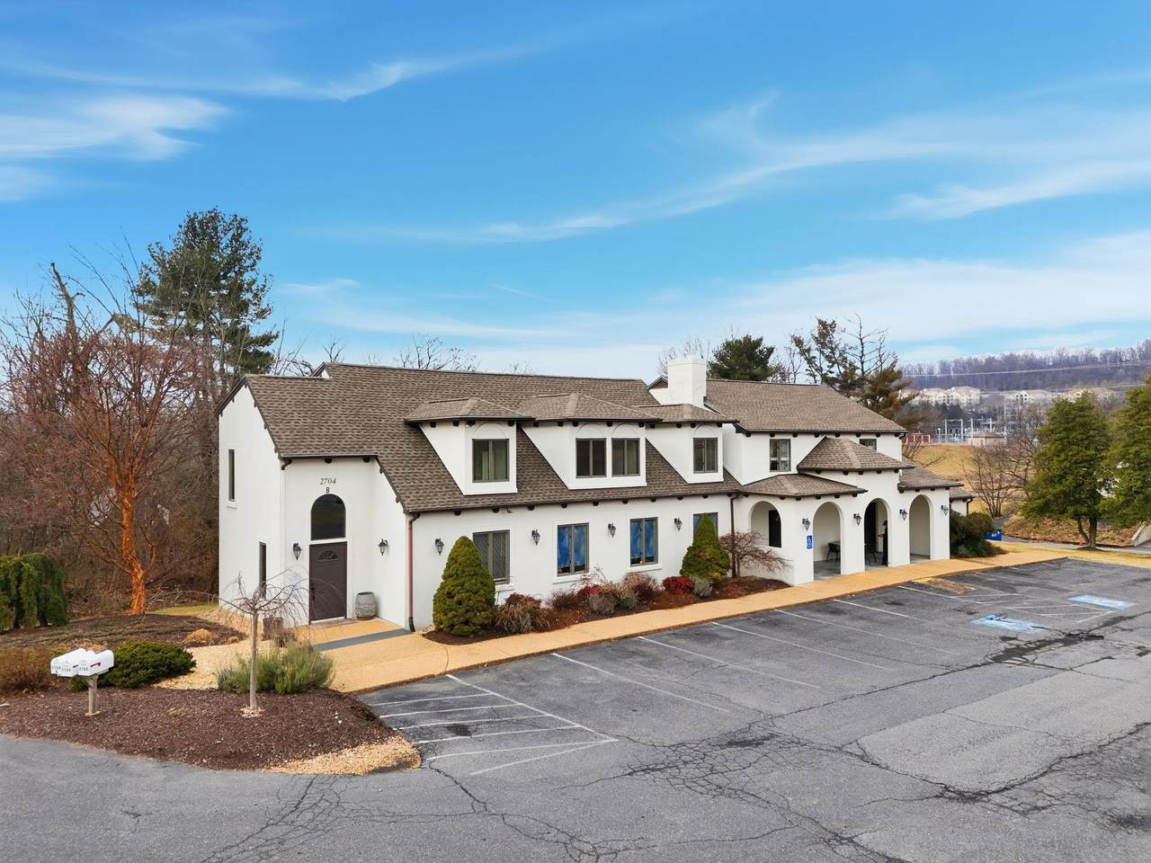 2704 Spotswood Trl - Photo 1