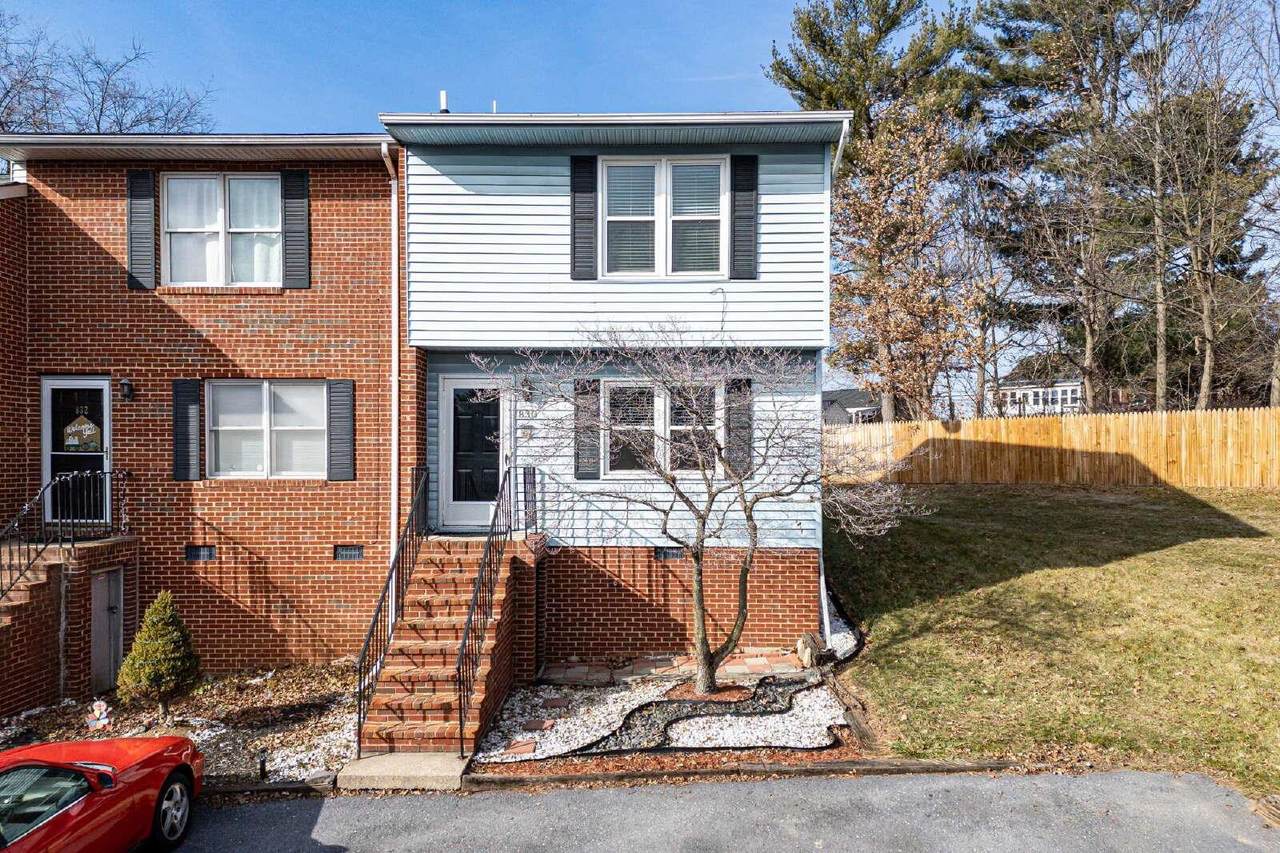 830 Vine St - Photo 1