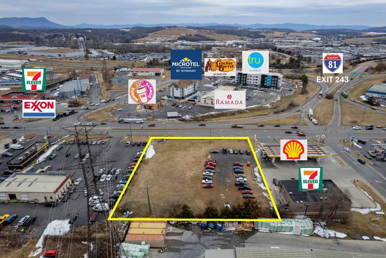 3269 Main St - Photo 1