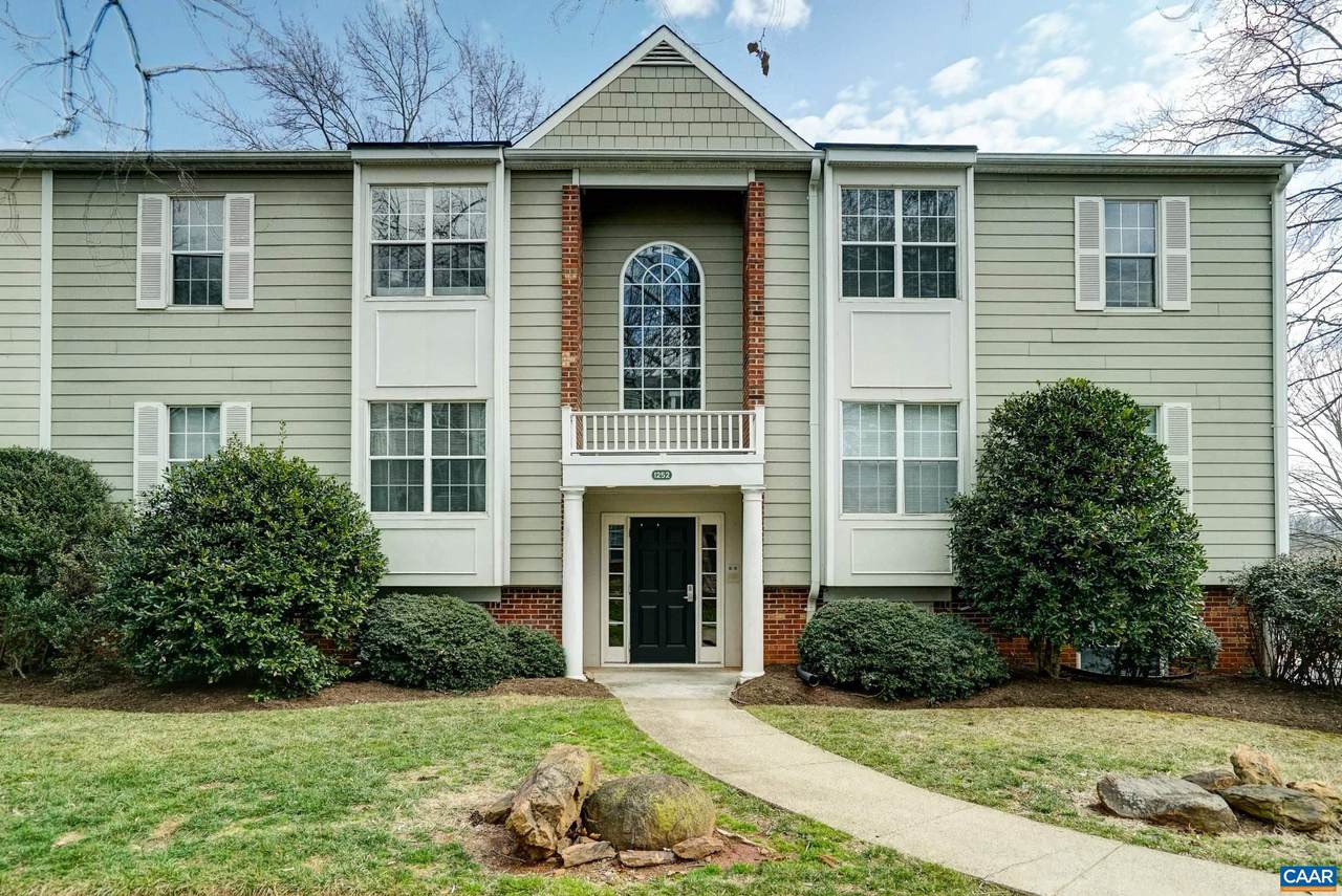 1252 Villa Ln - Photo 1