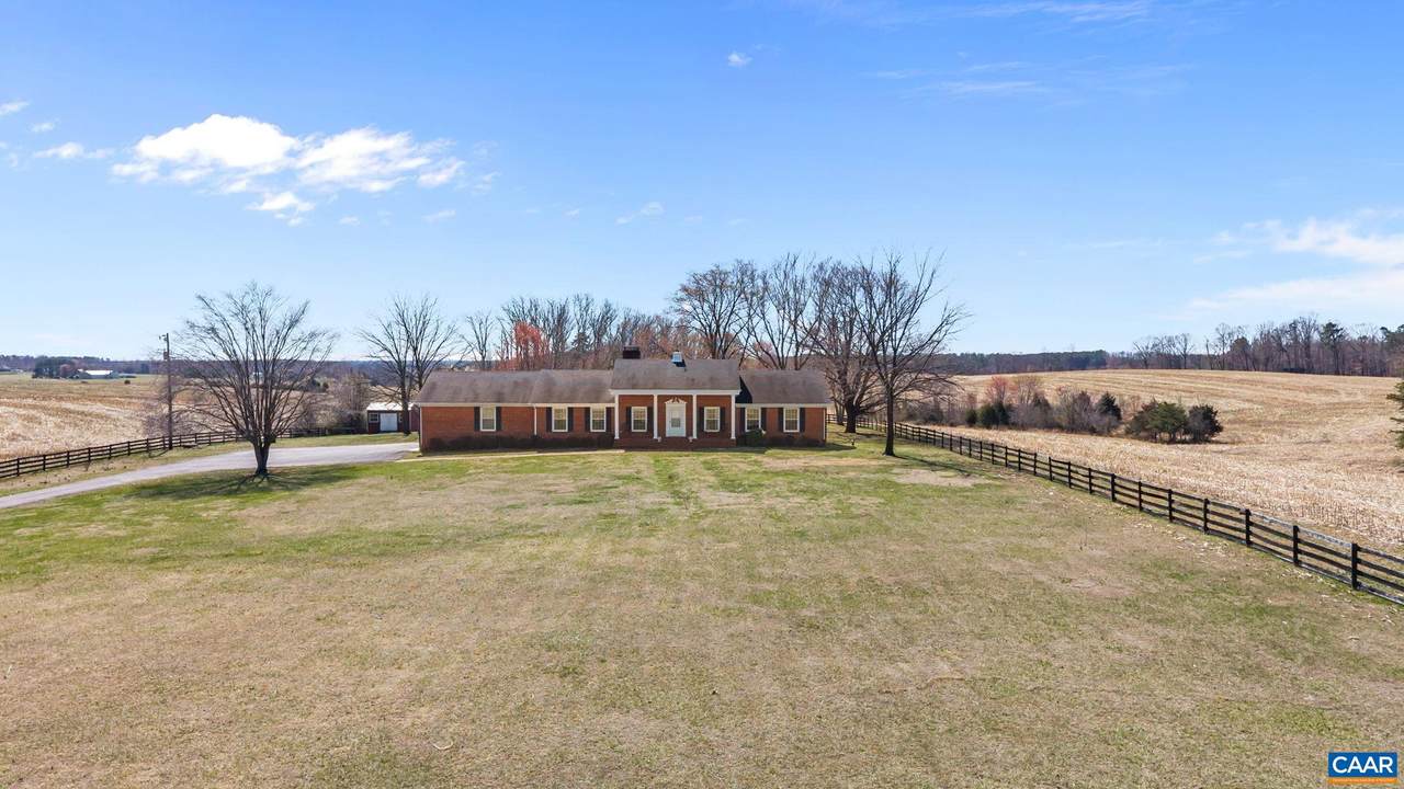 3258 River Rd - Photo 1