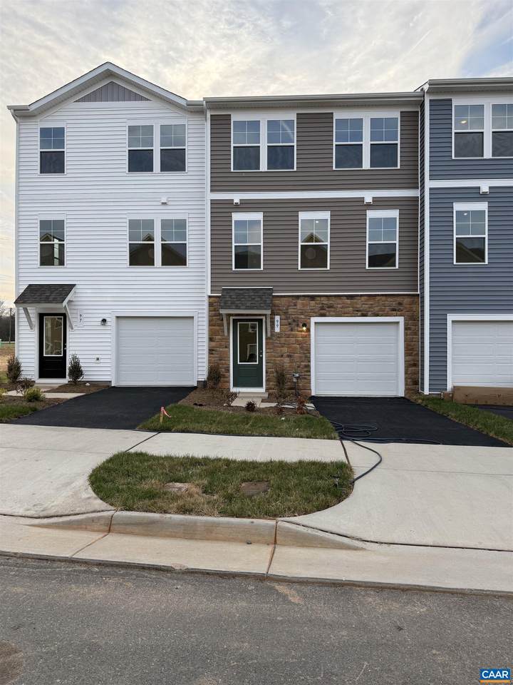 99 Oldfield Dr - Photo 1