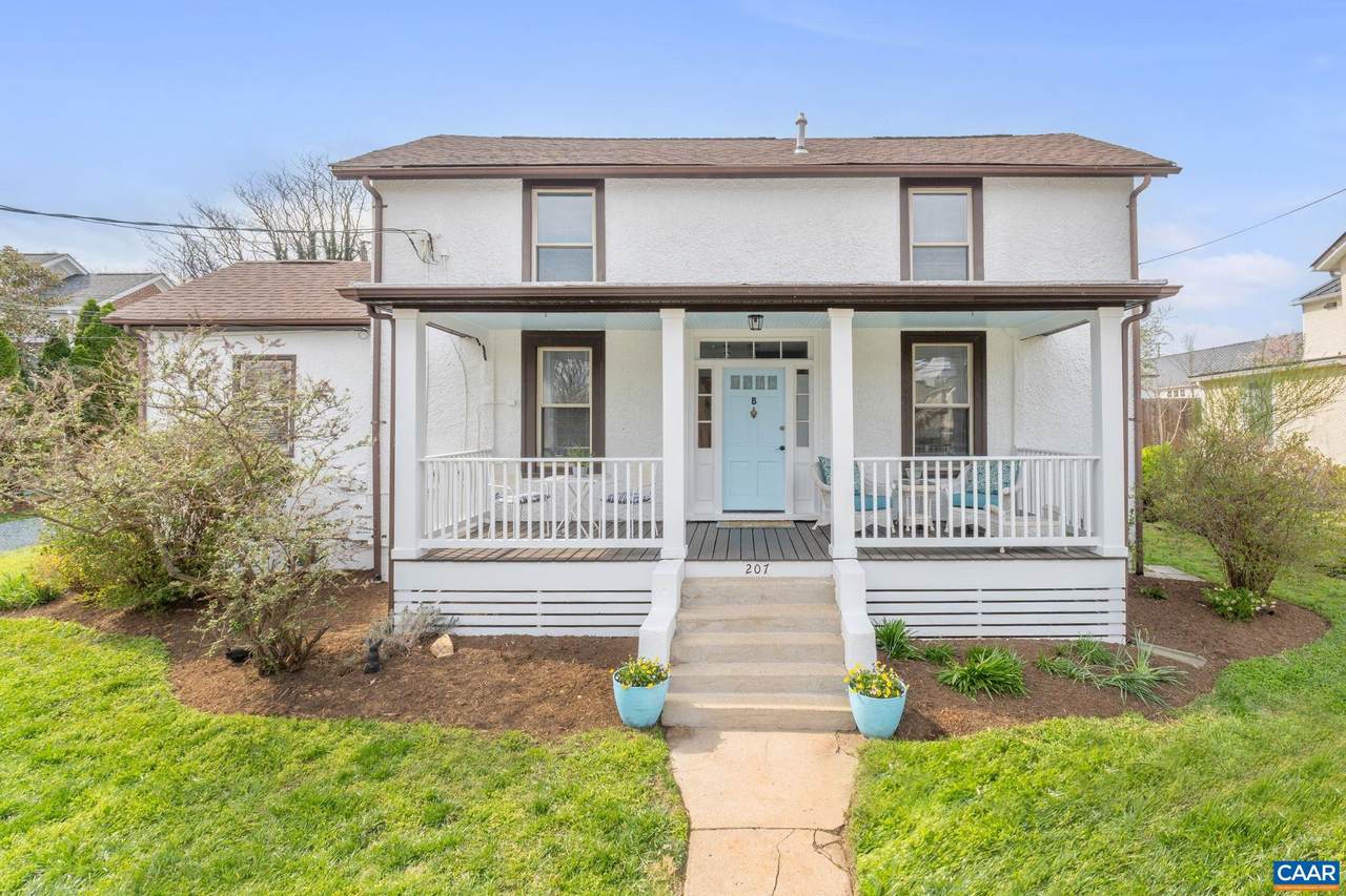 207 Douglas Ave - Photo 1