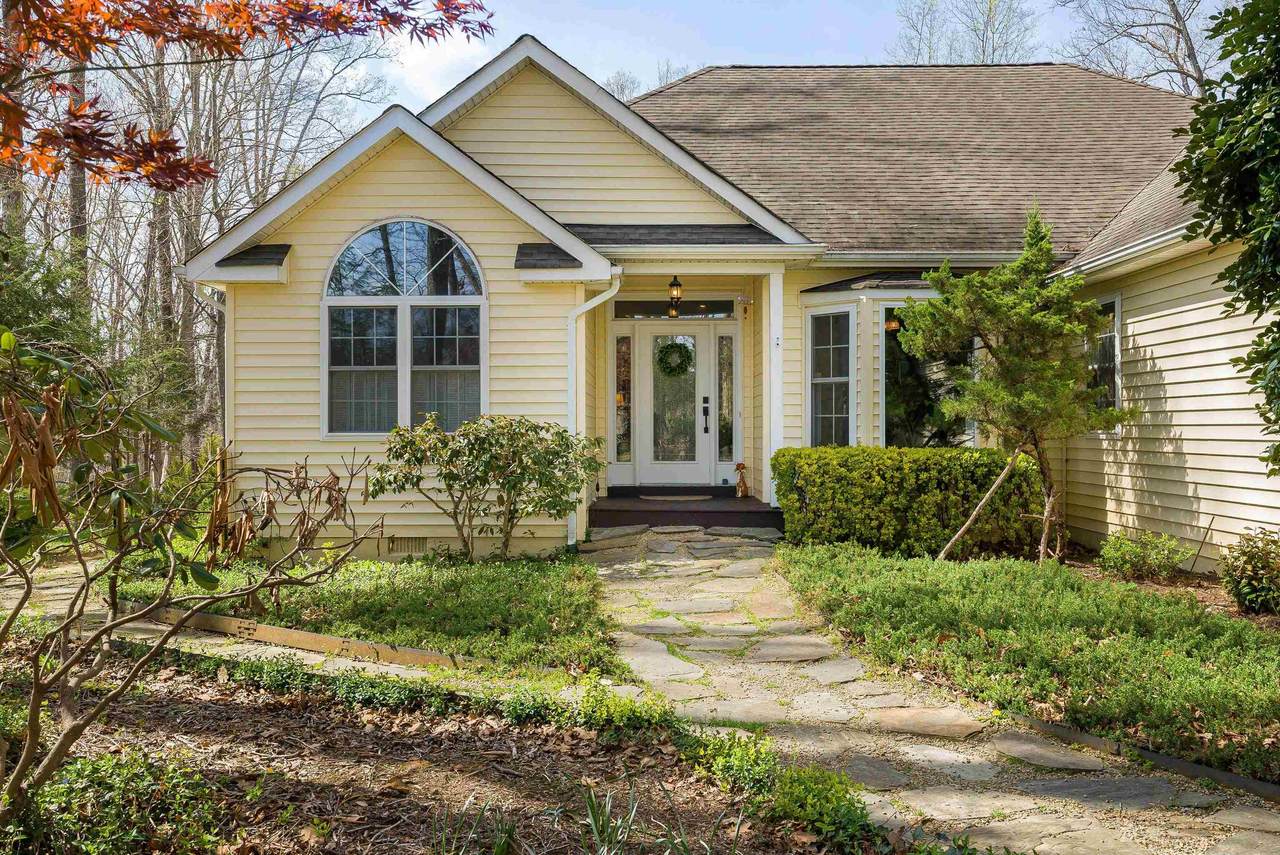 553 Hidden Valleys Rd - Photo 1