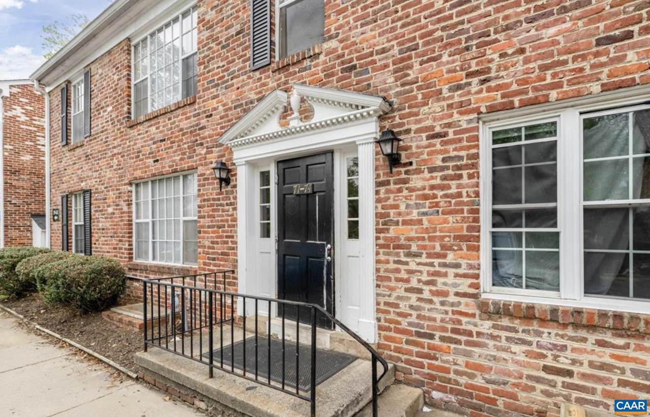 2517 Hydraulic Rd - Photo 1