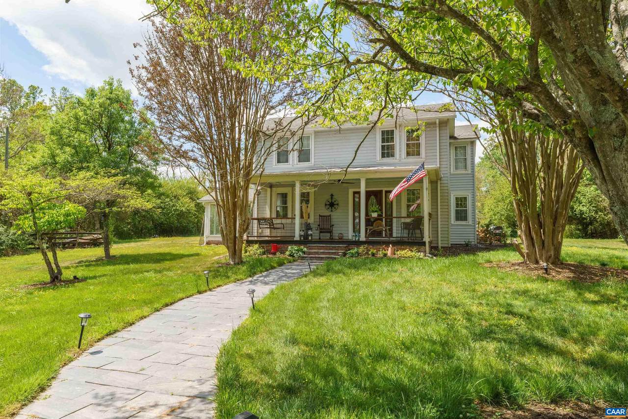 418 James River Rd - Photo 1
