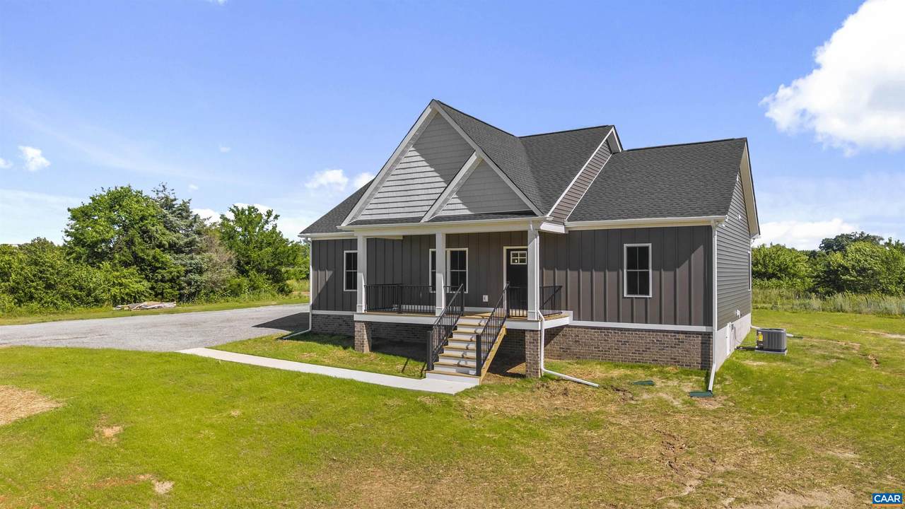 295 Hickory Hollow Ln - Photo 1