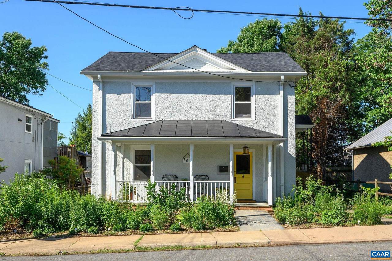 704 Blenheim Ave - Photo 1