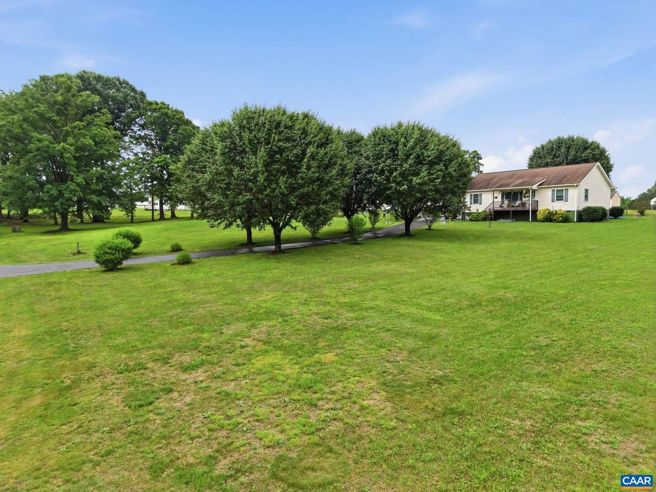 9402 Cedar Hollow Rd - Photo 1