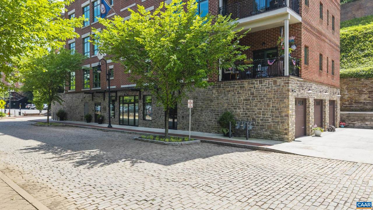 1215 Jefferson St - Photo 1