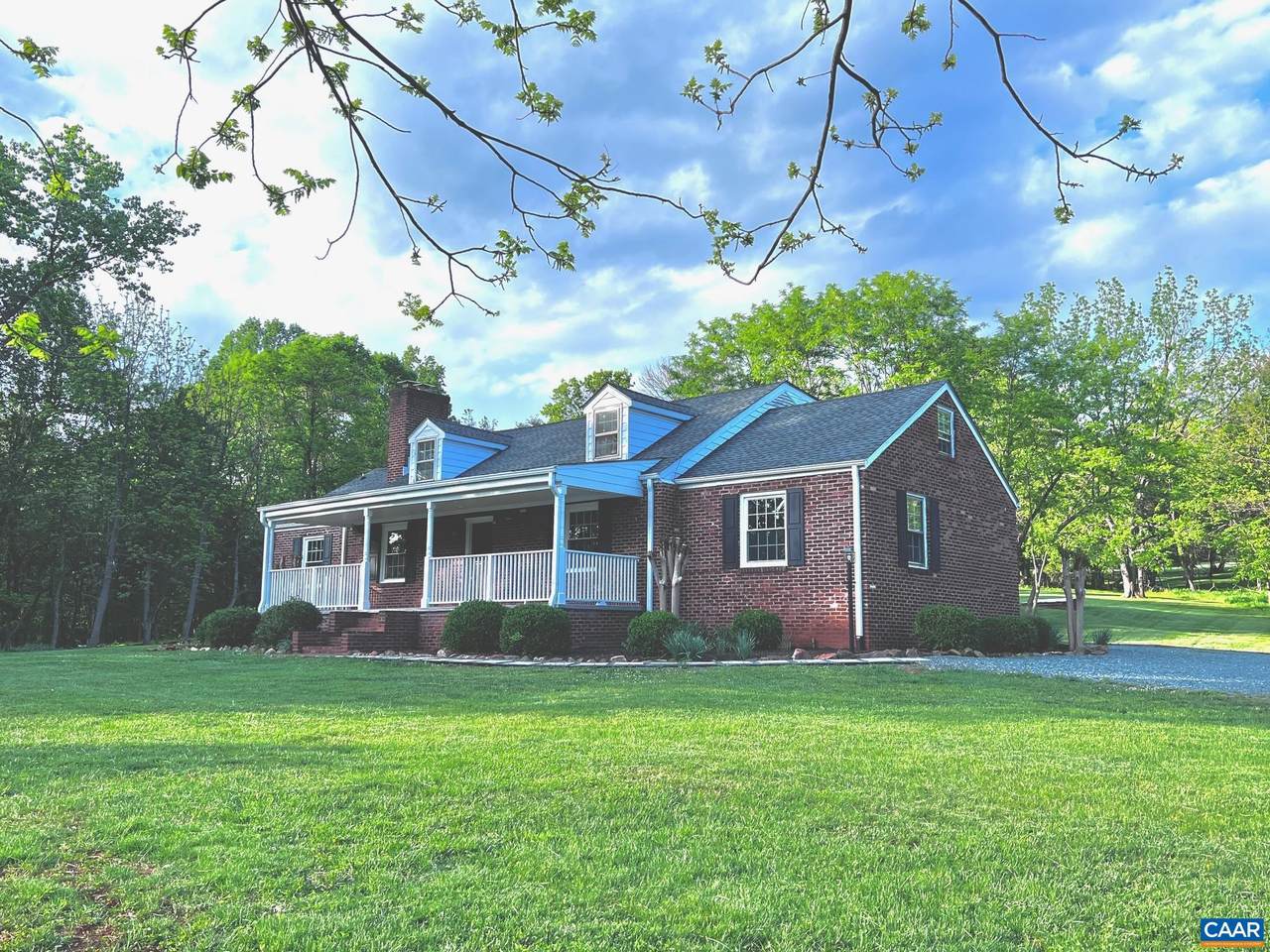 2278 Hansens Mountain Rd - Photo 1