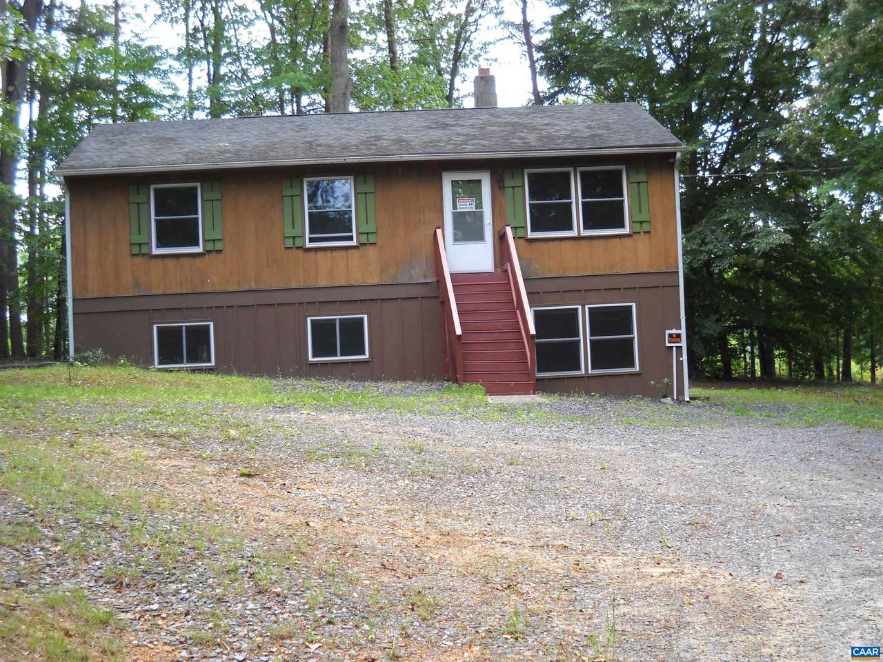 548 East River Rd - Photo 1