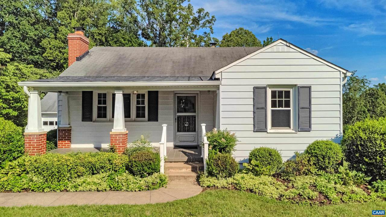 119 Poplar Ave - Photo 1