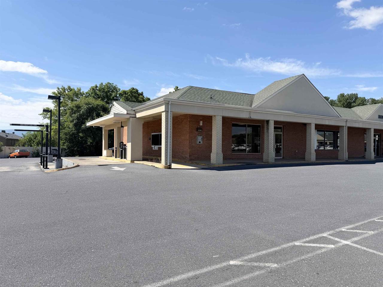https://bt-photos.global.ssl.fastly.net/cville/1280_boomver_1_678802-2.jpg