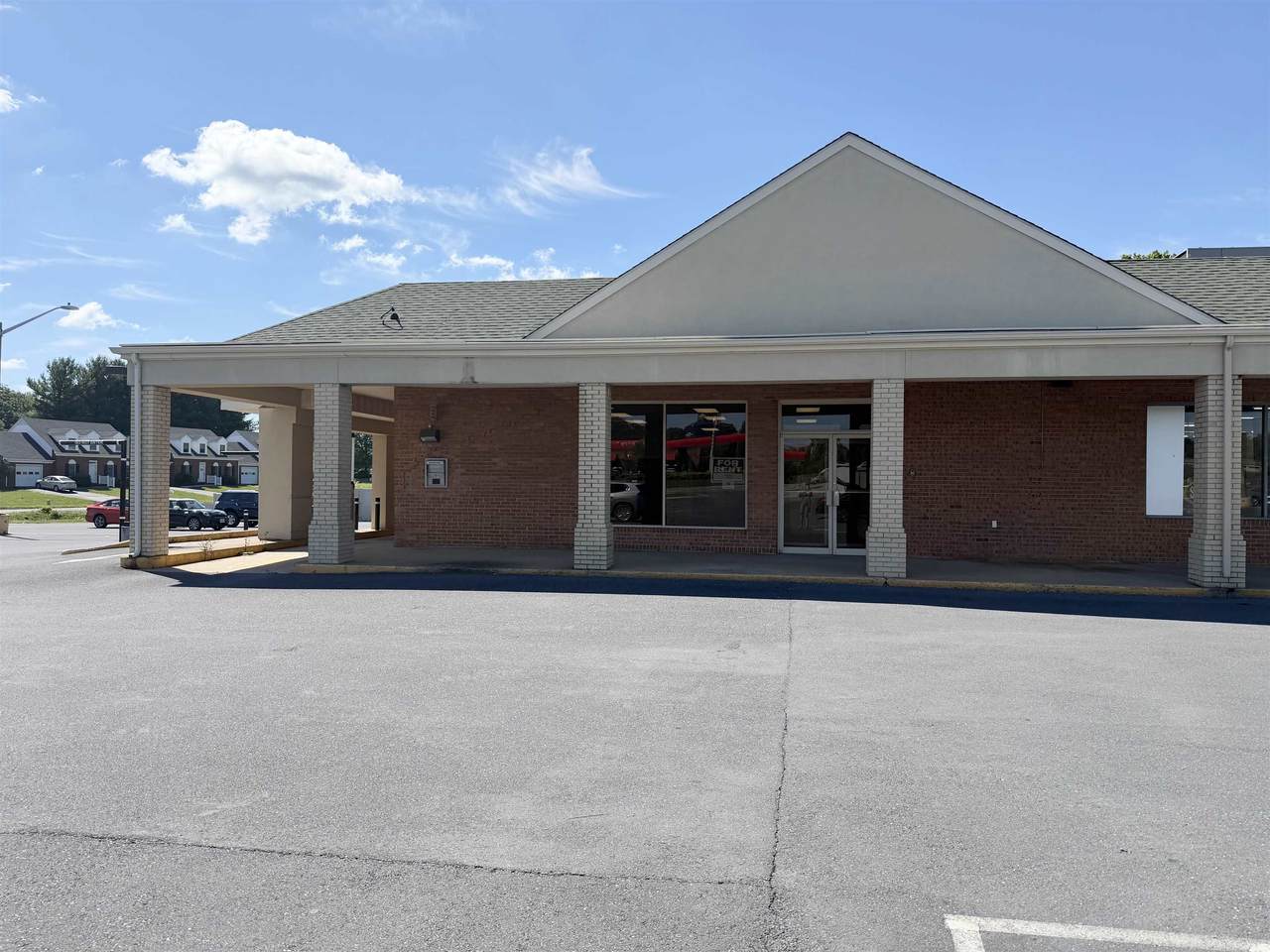 https://bt-photos.global.ssl.fastly.net/cville/1280_boomver_1_678802-2.jpg