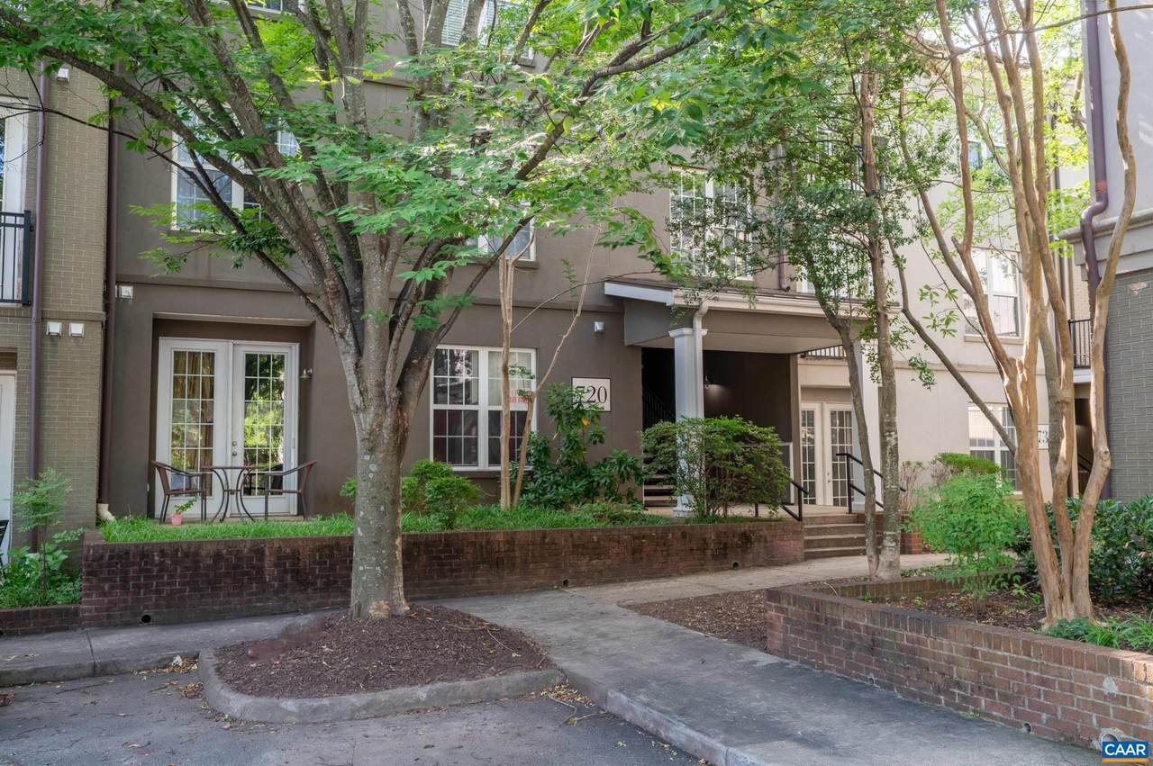 720 Walker Sq - Photo 1