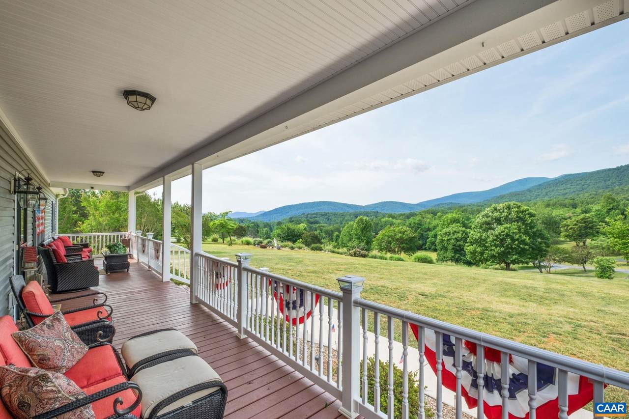 158 Apple Ln - Photo 1