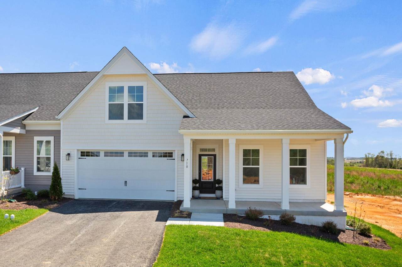 700 Rocky Top Dr - Photo 1