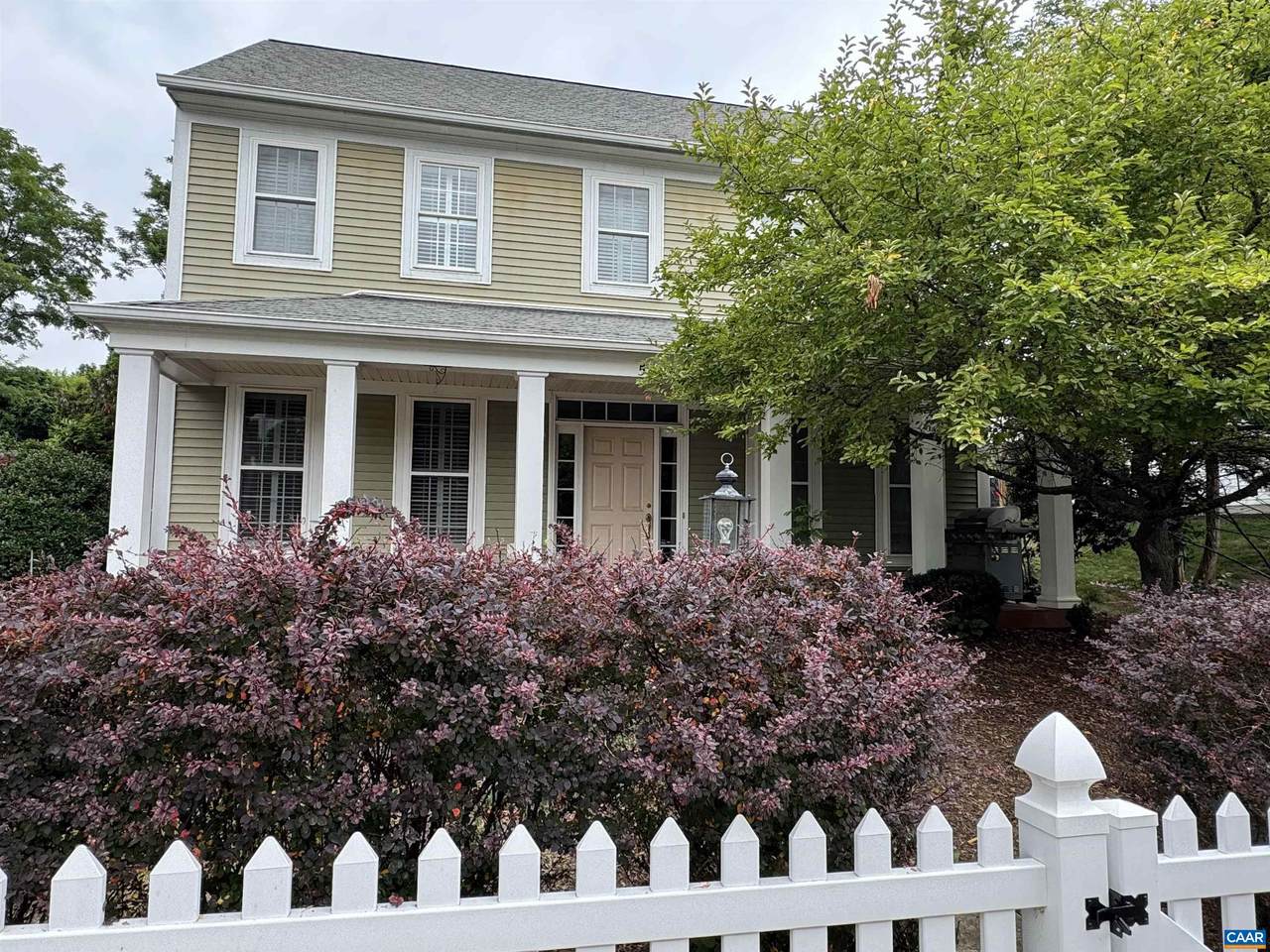 5426 Hill Top St - Photo 1