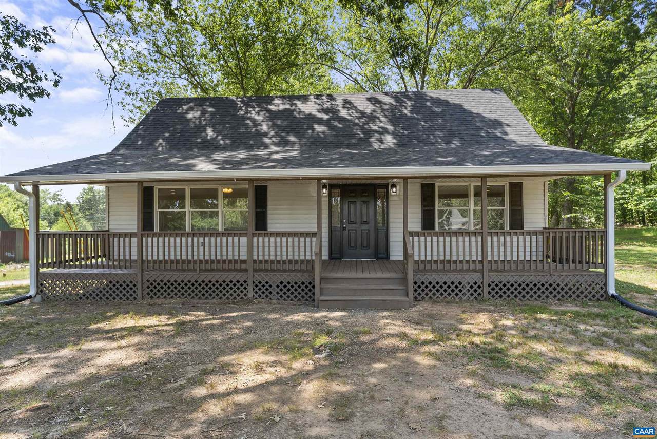 28 Hunters Ln - Photo 1